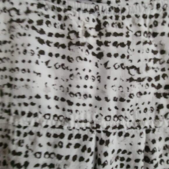 CLOTH & STONE Black White Graphic Print‎ Tie Neck Blouse Top Women's Medium - Picture 6 of 11